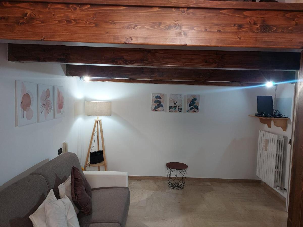 Suite Del Conservatorio Nel Centro Storico Lecce Zewnętrze zdjęcie