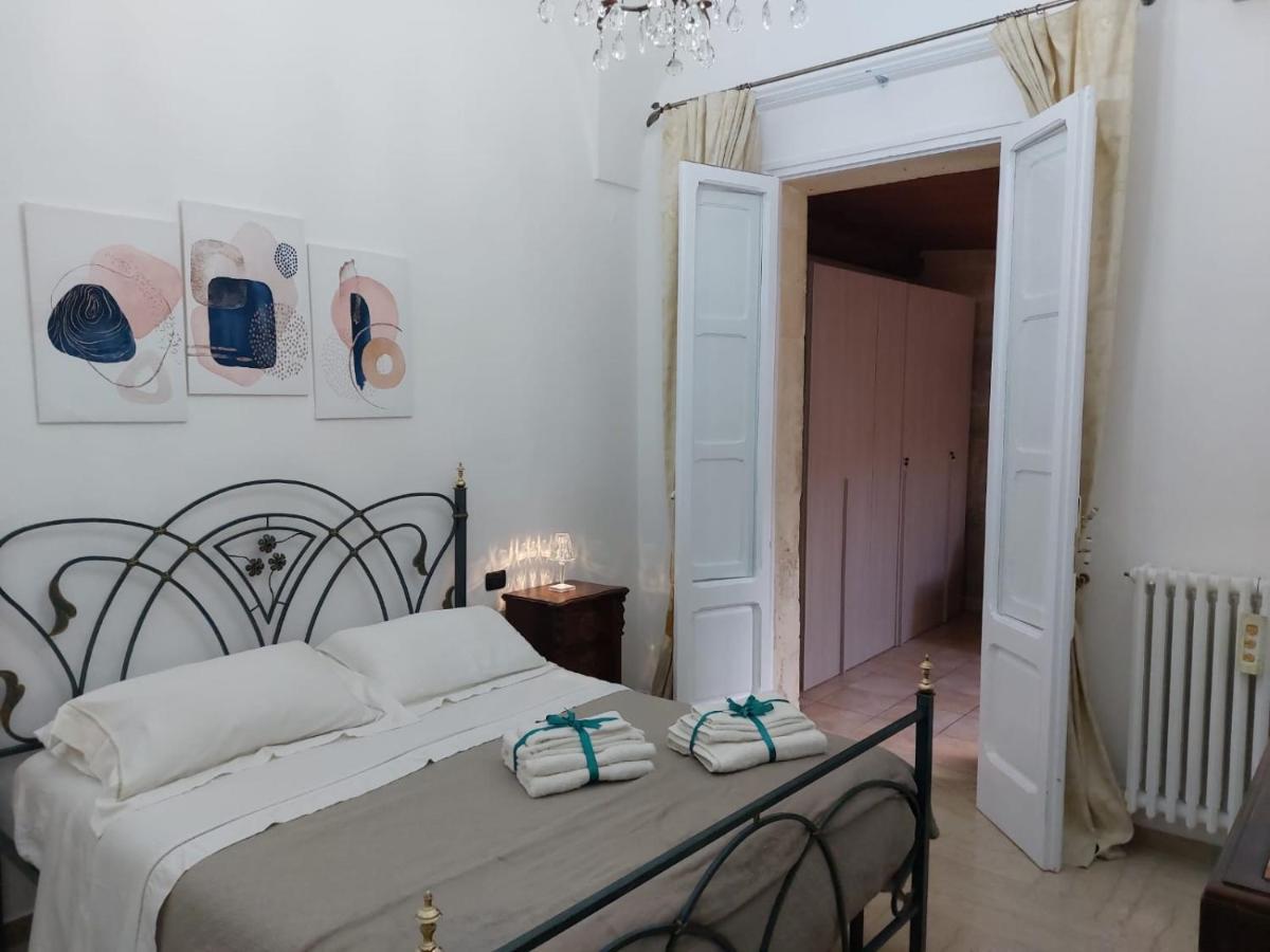 Suite Del Conservatorio Nel Centro Storico Lecce Zewnętrze zdjęcie